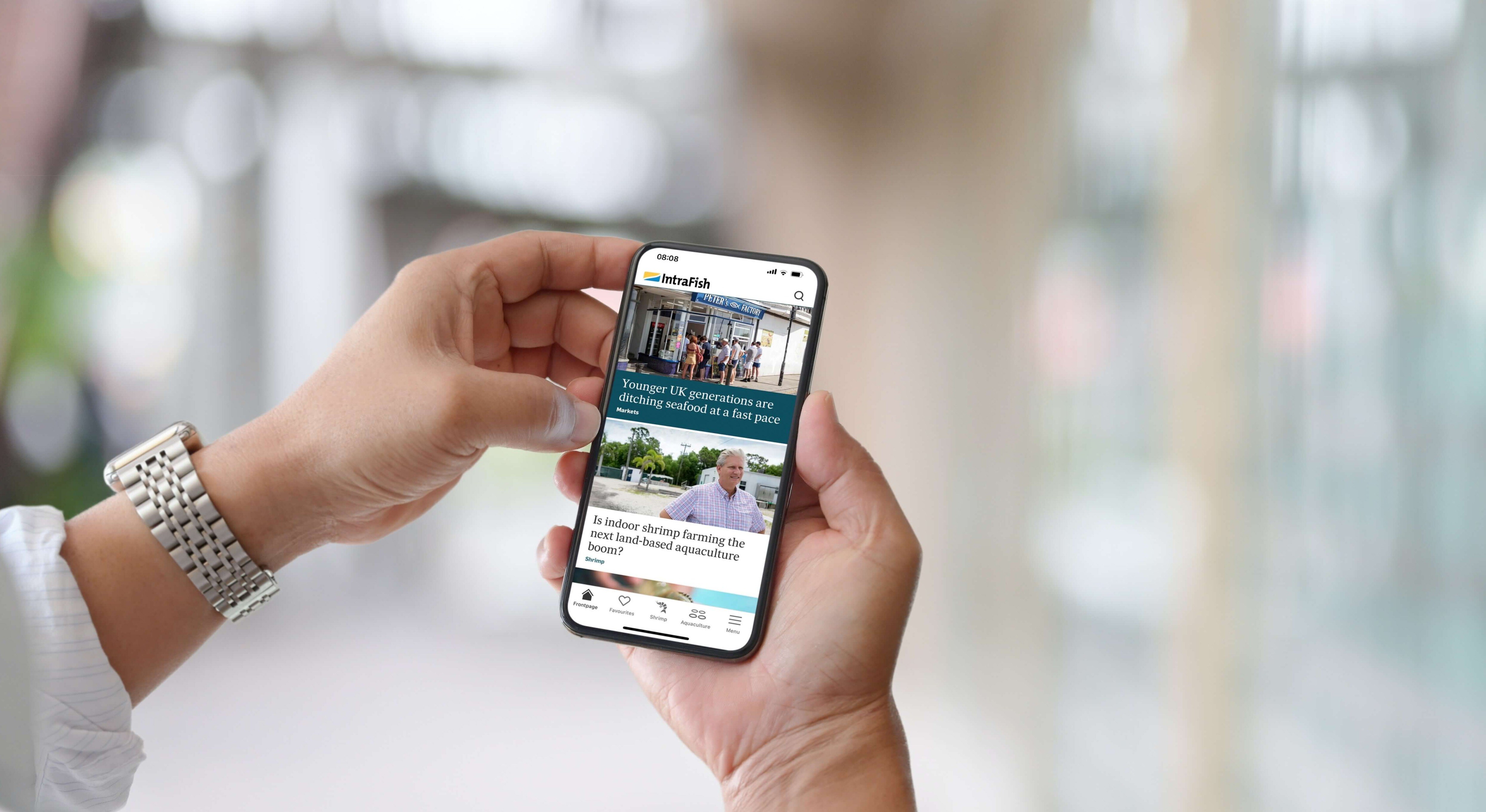 smartmockups_Intrafish-2